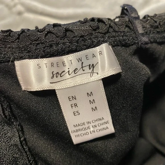 NWOT Streetwear Society Black Lace Dress - Picture 3 of 4